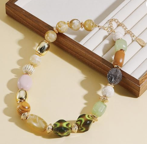 Bisutería de moda y collares